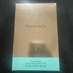 TIFFANY & Co.  ROSE GOLD (RETAIL 150)