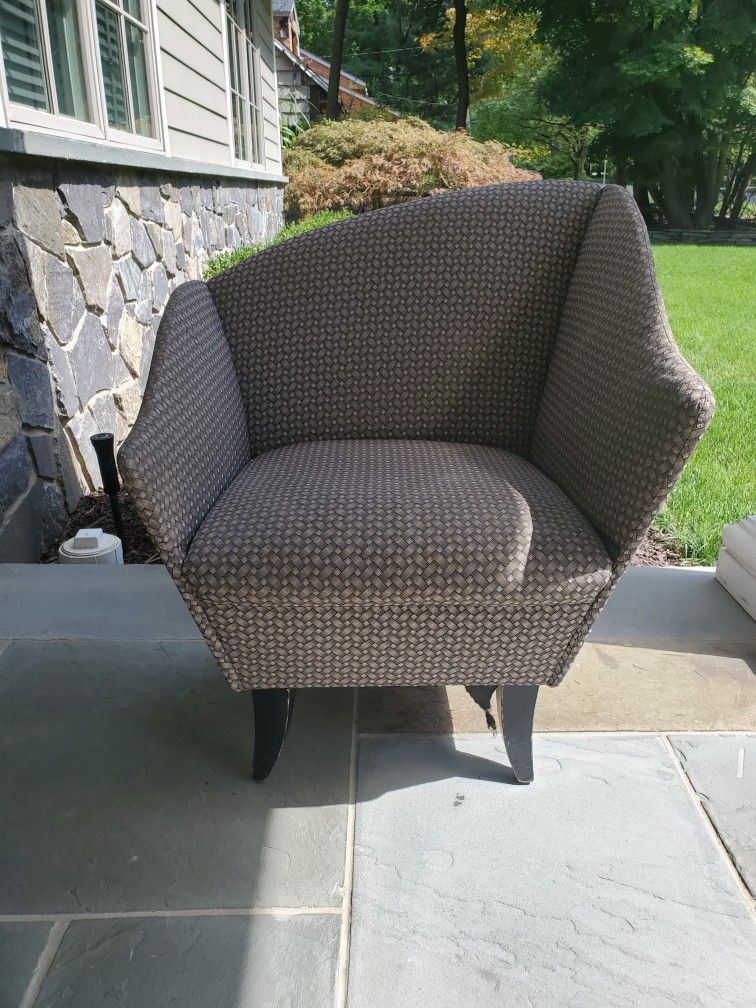 Corner Chair