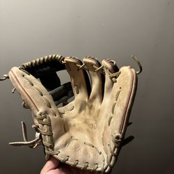 Wilson A2000 1786 11.5