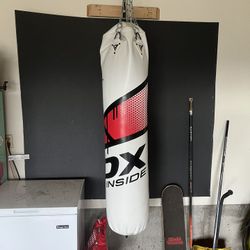 MMA/boxing mid weight bag