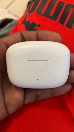 Loud headless ear bubs stay charge for 12 hours