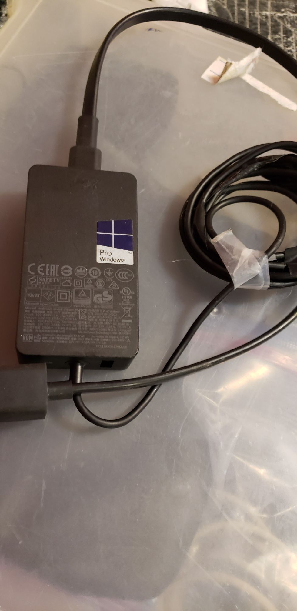 Microsoft surface pro 3 charger