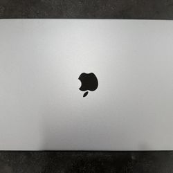 Apple MacBook Pro 16 inch(Apple M1 Pro Chip)