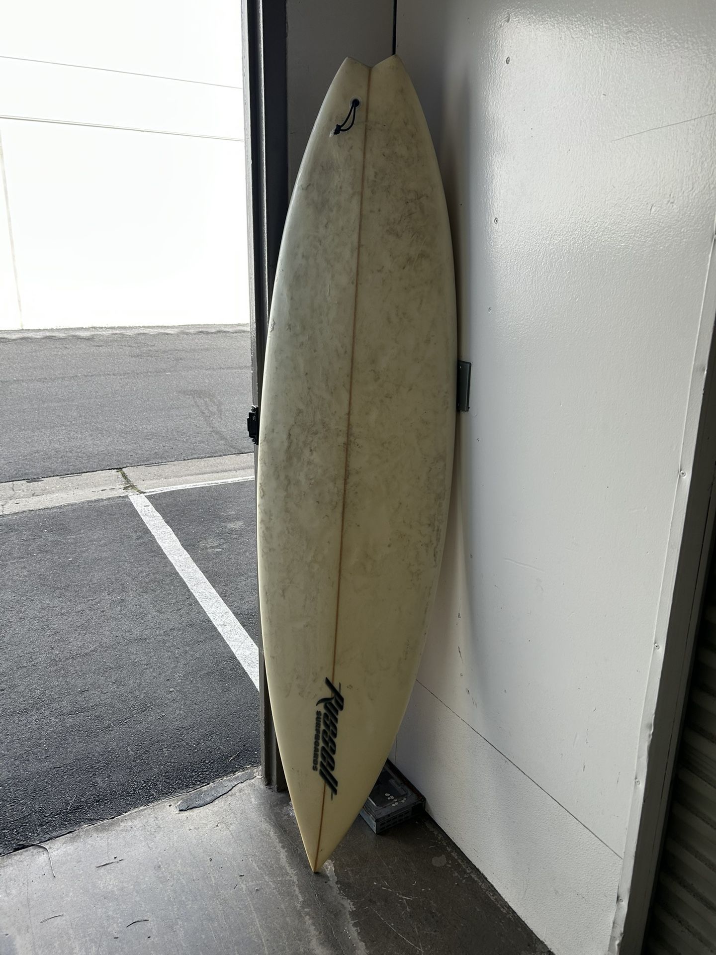 6’1” Russell Thruster surfboard