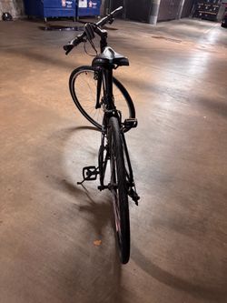 Black Road/Hybrid Bike