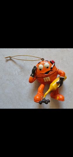 M&M Mars Inc 2009 Joe Gibbs Racing Ornament  Tire Changer Fueler Yellow Orange 