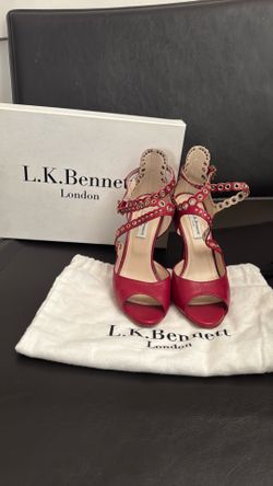 L.K Bennett London, size 37 red burgundy color
