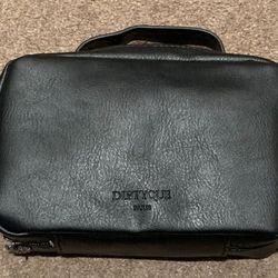 Limited Edition DIPTYQUE Qatar Airways Business Class Top Handle Amenity Kit