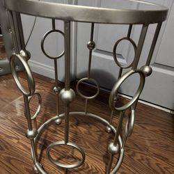 Circular ‘silver’/ Mirrored Table
