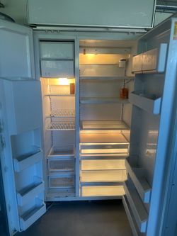 GE Monogram Built-In Side-by-Side Refrigerator / Freezer