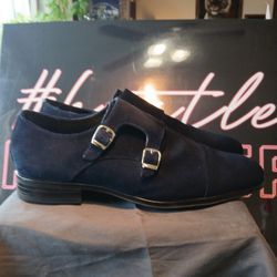 Stacy Adams Men's Dress Shoes Suede Navy Blue Slocomb 9.5 M

The Stacy Adams Men's Dress Shoes in Suede Slocomb Navy are stylish and versatile for any