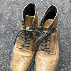 Hawking McGill men’s size 10 Brown dress boot