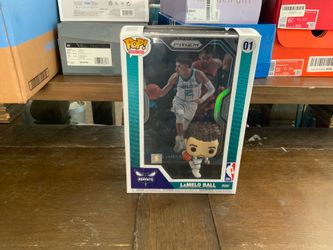 Funko Pop NBA Trading Cards LaMelo Ball #01 Hornets Prizm