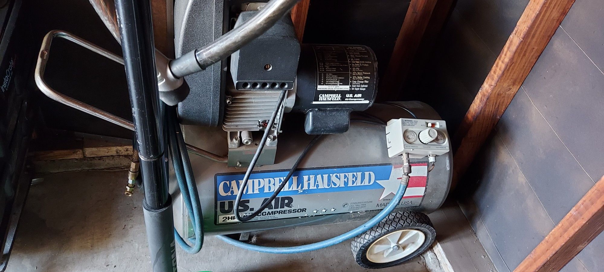 Air Compressor 