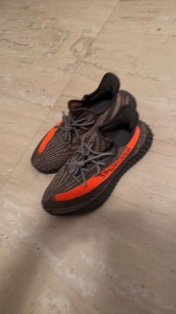 Yeezy shoes beluga size 11