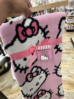 Hello Kitty Blanket