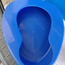 Bed Pan With Liners And Pads