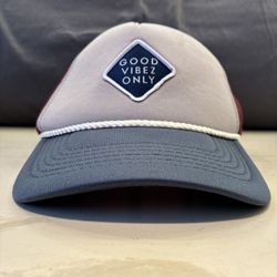 O’Neill “Good Vibez Only” Trucker Hat – Mesh Back, Snapback Fit
