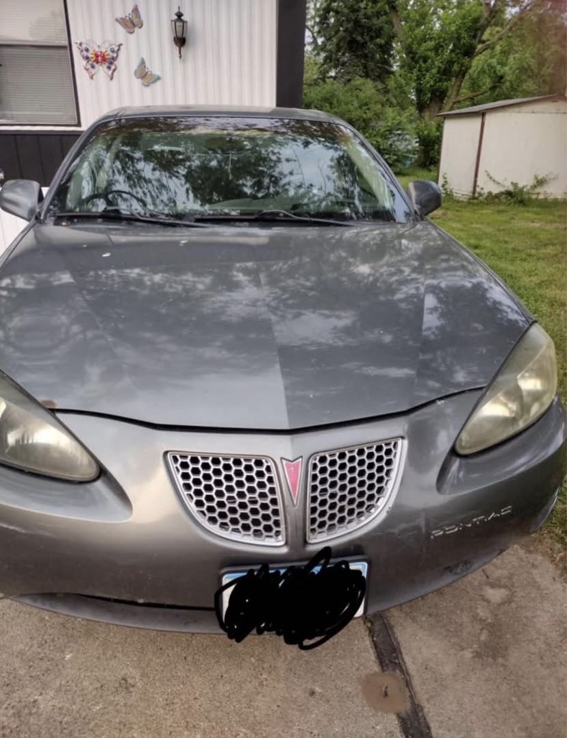 2004 Pontiac Grand Prix