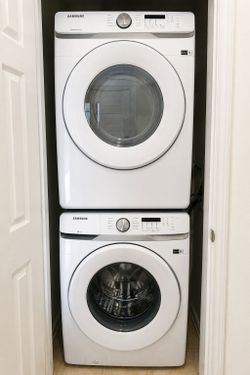 Samsung stackable washer dryer