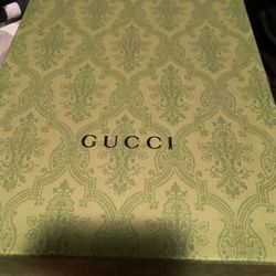 Gucci Sneakers 