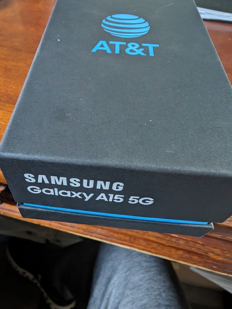 New AT&T  Samsung Galaxy A15 5G (Lock)