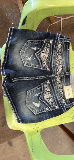 Miss Me Shorts Size 28