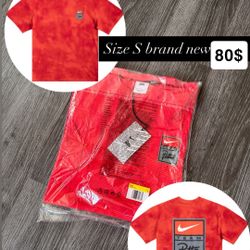 Nike x Patta Tee “university Red” 