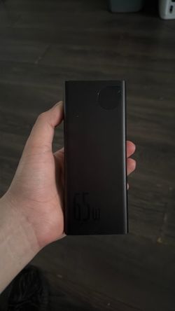 65w Portable Charger