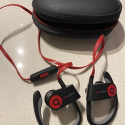 BEATS by dre headphones 