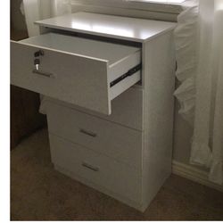 Dresser, Chest, Tall Chest, Whiten, 4 Drawers, W Lock