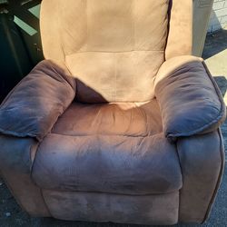 Free Rocking Recliner
