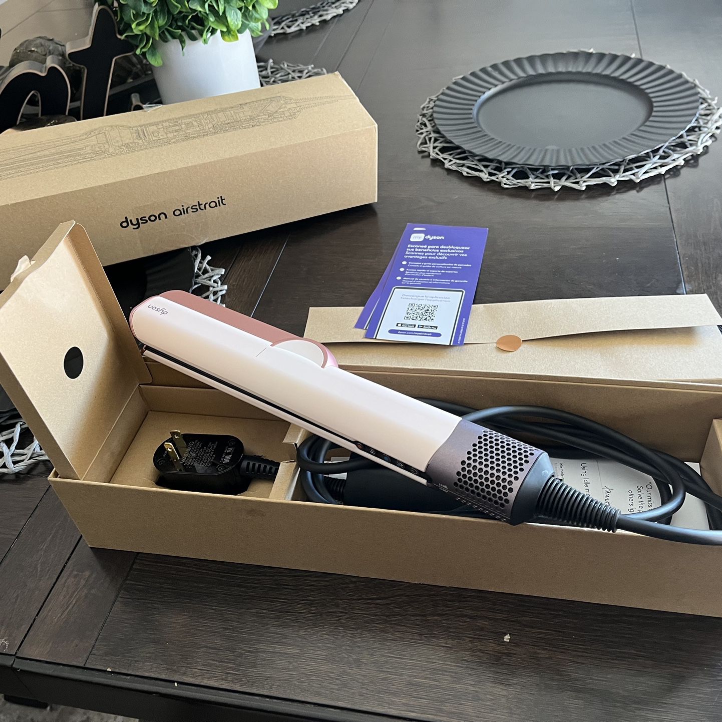 Dyson Limited Edition Ceramic Airstrait™ Straightener Pink And Rose Gold