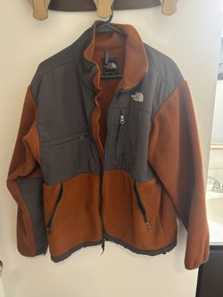 Men’s North Face Denali Jacket Size Medium