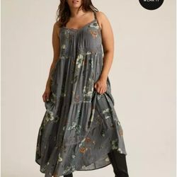 Torrid Maxi Dress Plus Size 2x Brand New