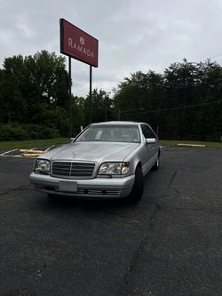 1999 Mercedes-Benz S-Class
