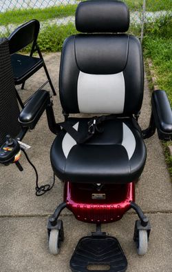 Merits Junior P320 Power Wheelchair - amazing Condition  never been used - Red