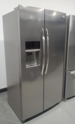 Frigidaire Side By Side Stainless Steel Refrigerator Fridge

