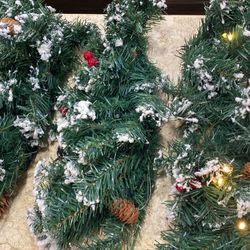 3 Lighted Christmas Greenery Swags New 