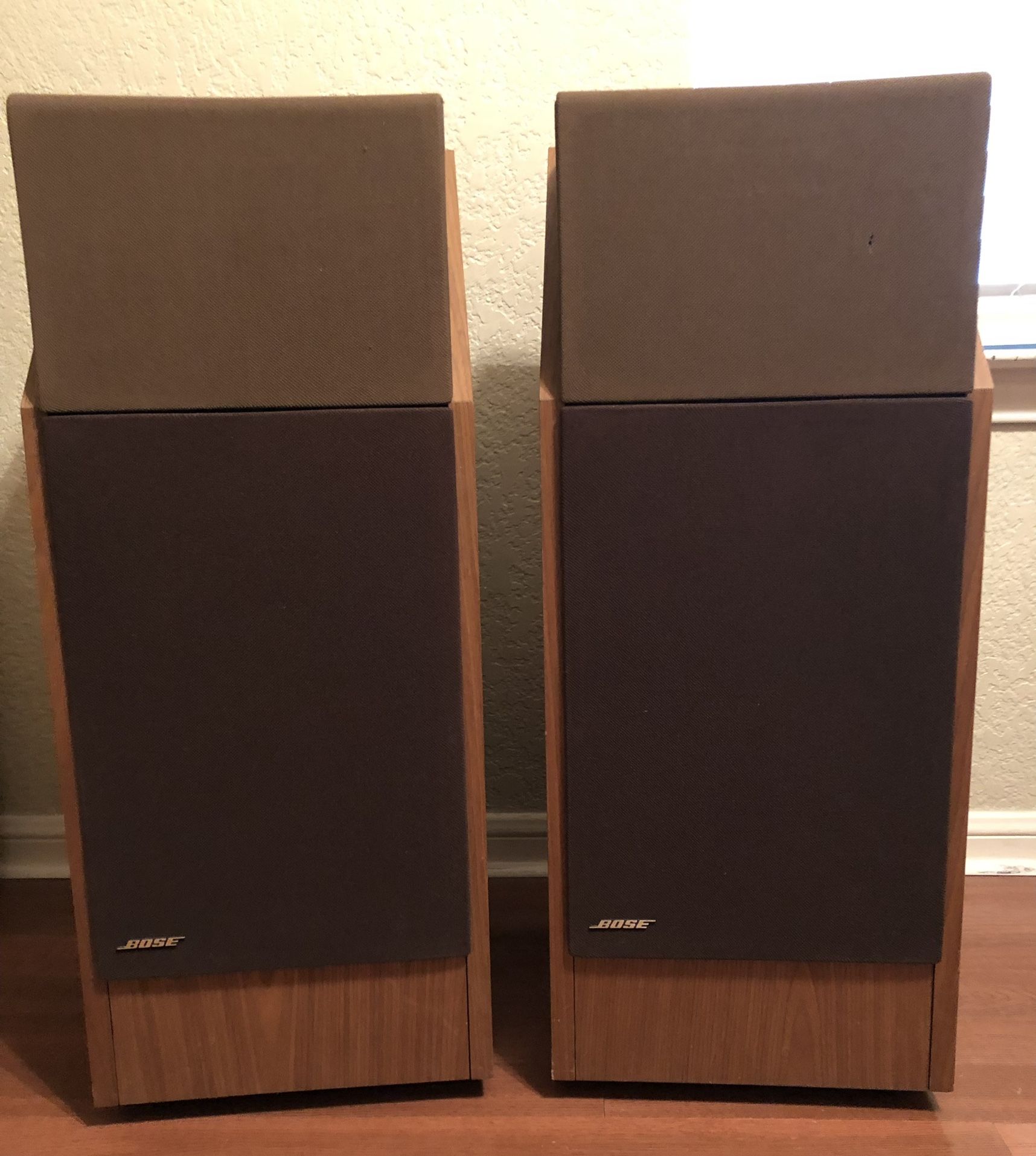 Bose 601 Speakers 