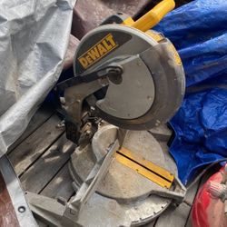 DeWalt Table Saw