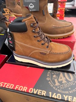 SKECHERS WORK BOOTS SIZE  8 to 11