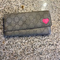 Authentic Gucci Wallet