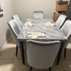 Dinning Table Set