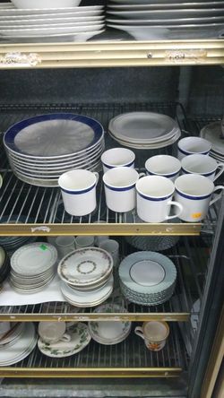 Gibson Dinner Set