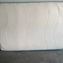Full size mattress