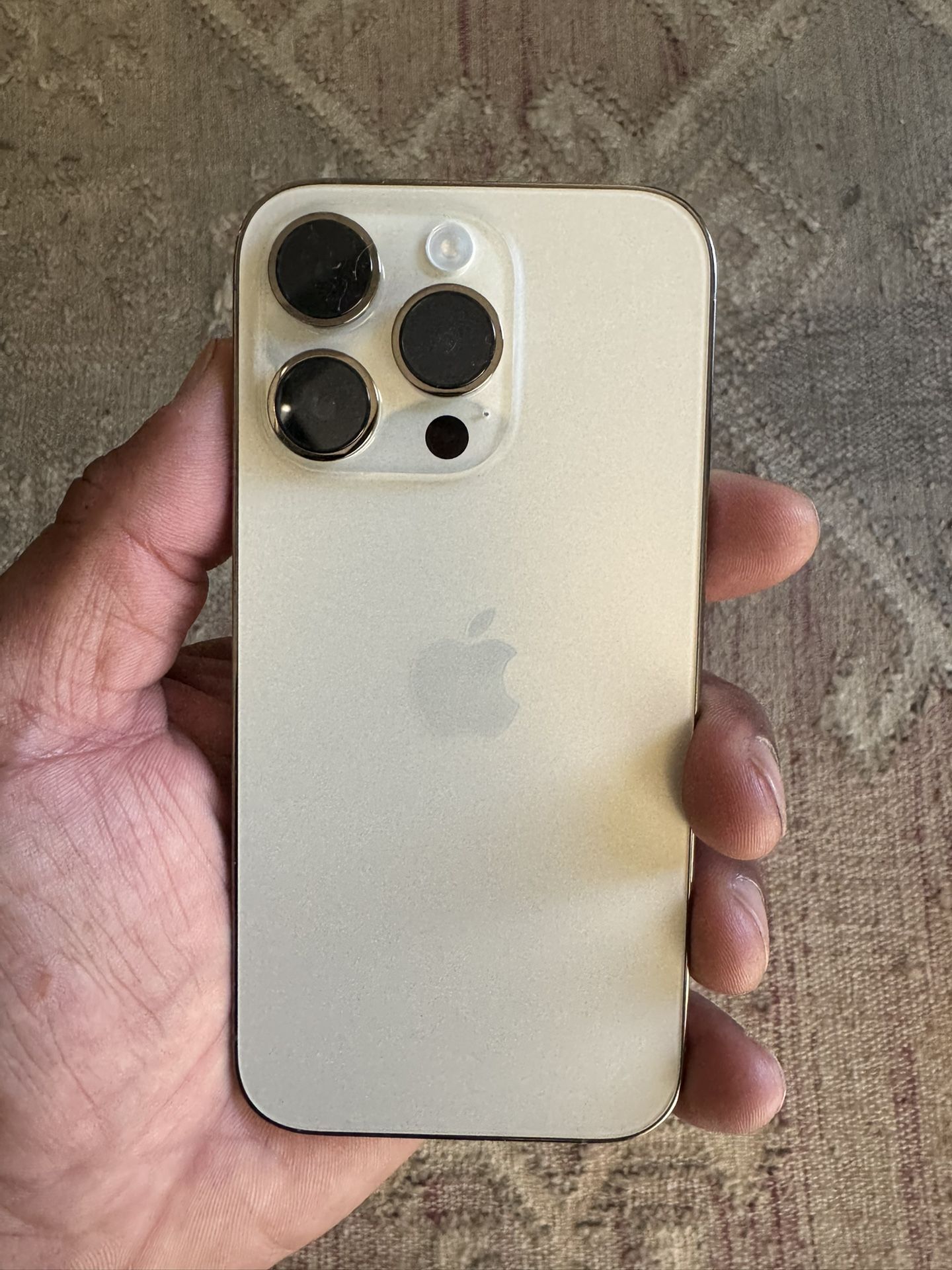 Unlocked iPhone 14 Pro 128GB – Brand New (Excellent Condition) - Battery 100%