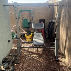 Golds Gym Bench Press 