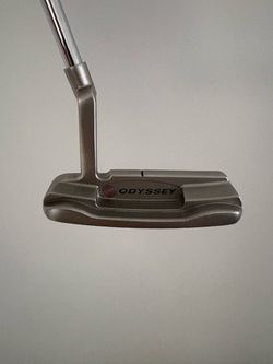 Golf putter