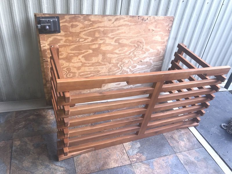Pet Fence (Never Used)